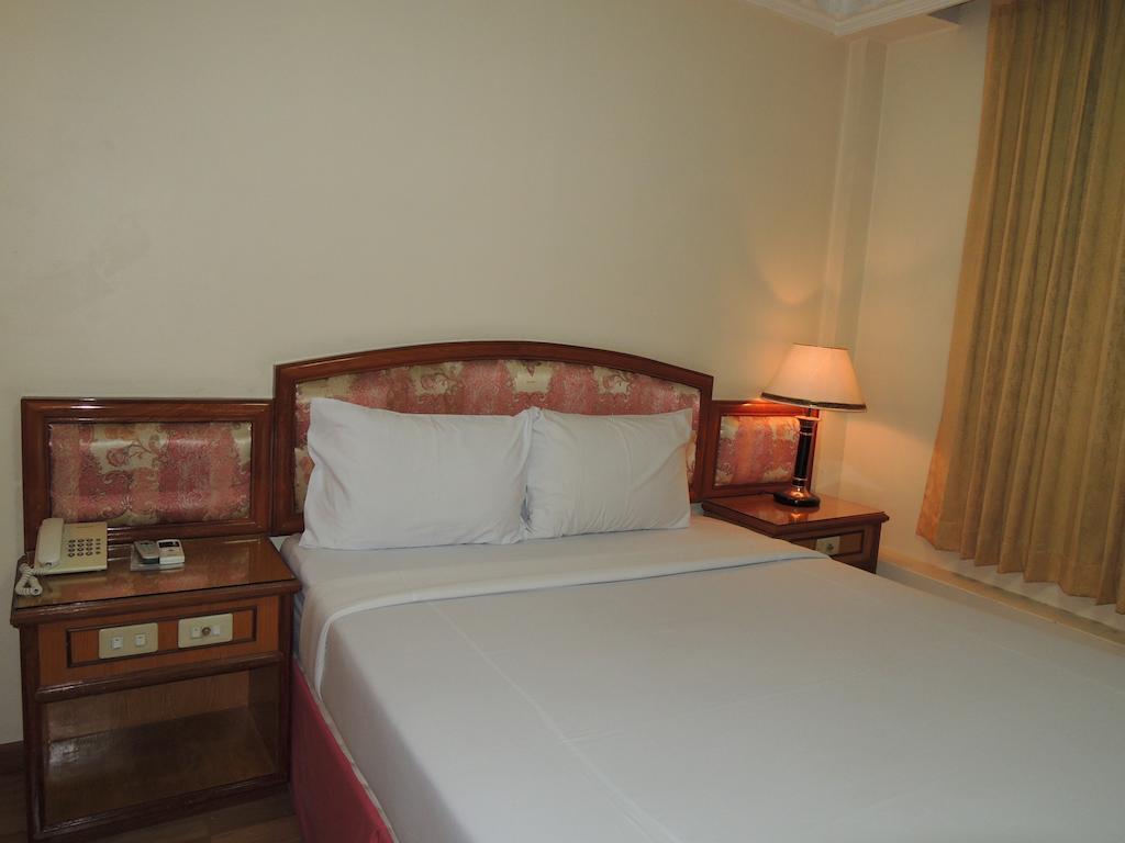 New York Hotel